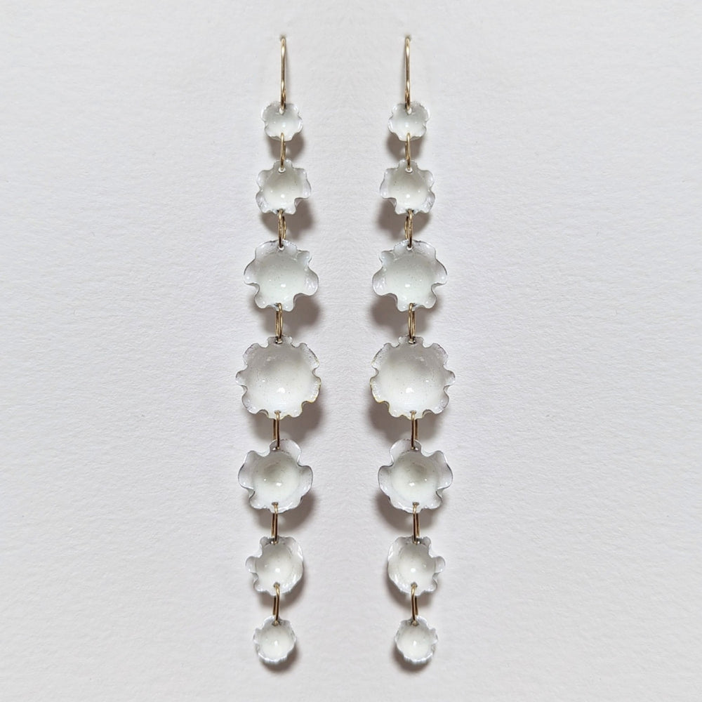 
                
                    Load image into Gallery viewer, White Flower Drop Earrings
                
            