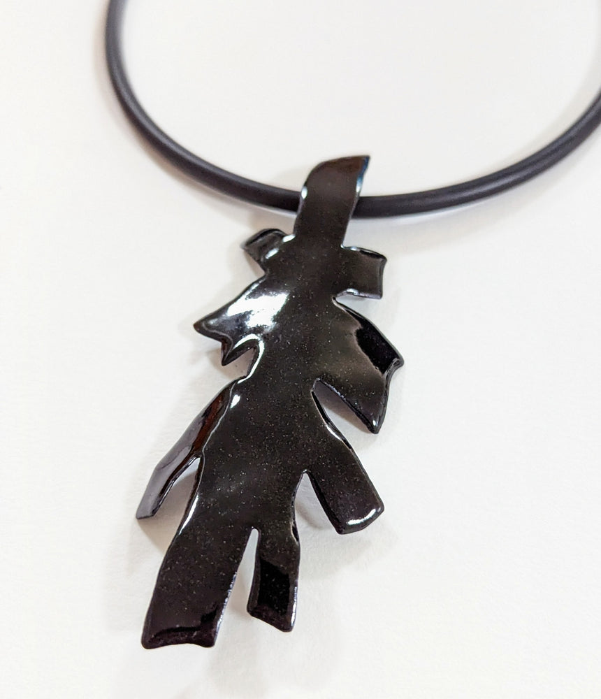 
                
                    Load image into Gallery viewer, Japanese Calligraphy Necklace
                
            
