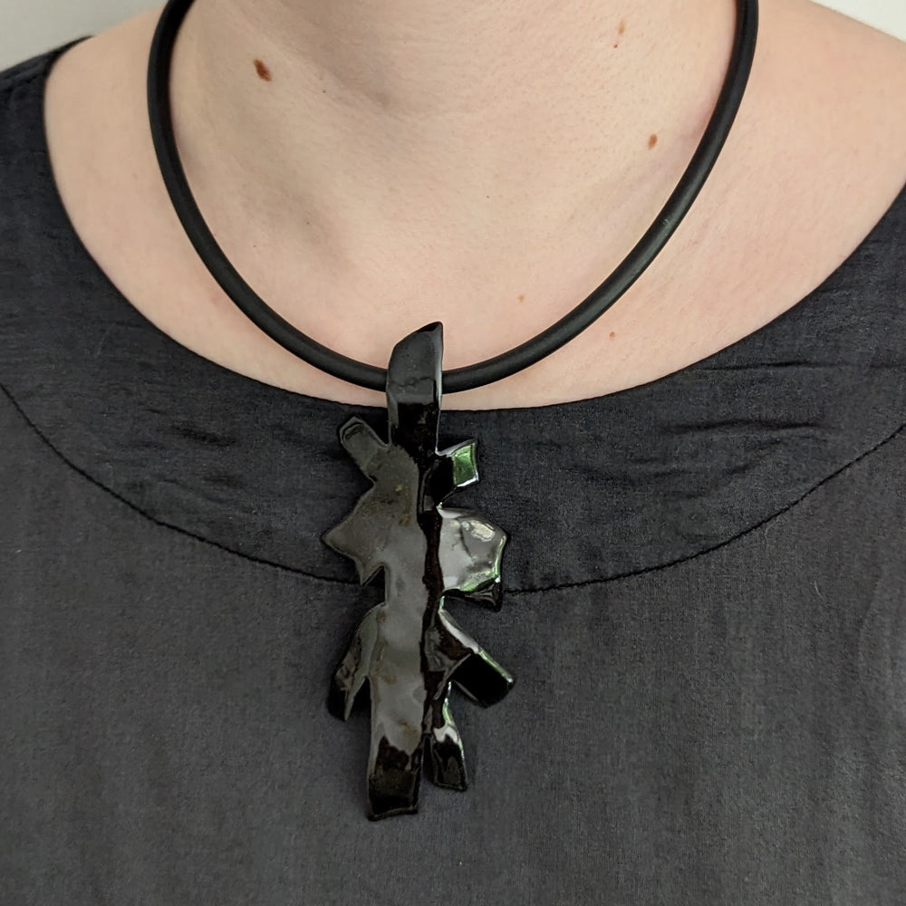 
                
                    Load image into Gallery viewer, Japanese Calligraphy Necklace
                
            
