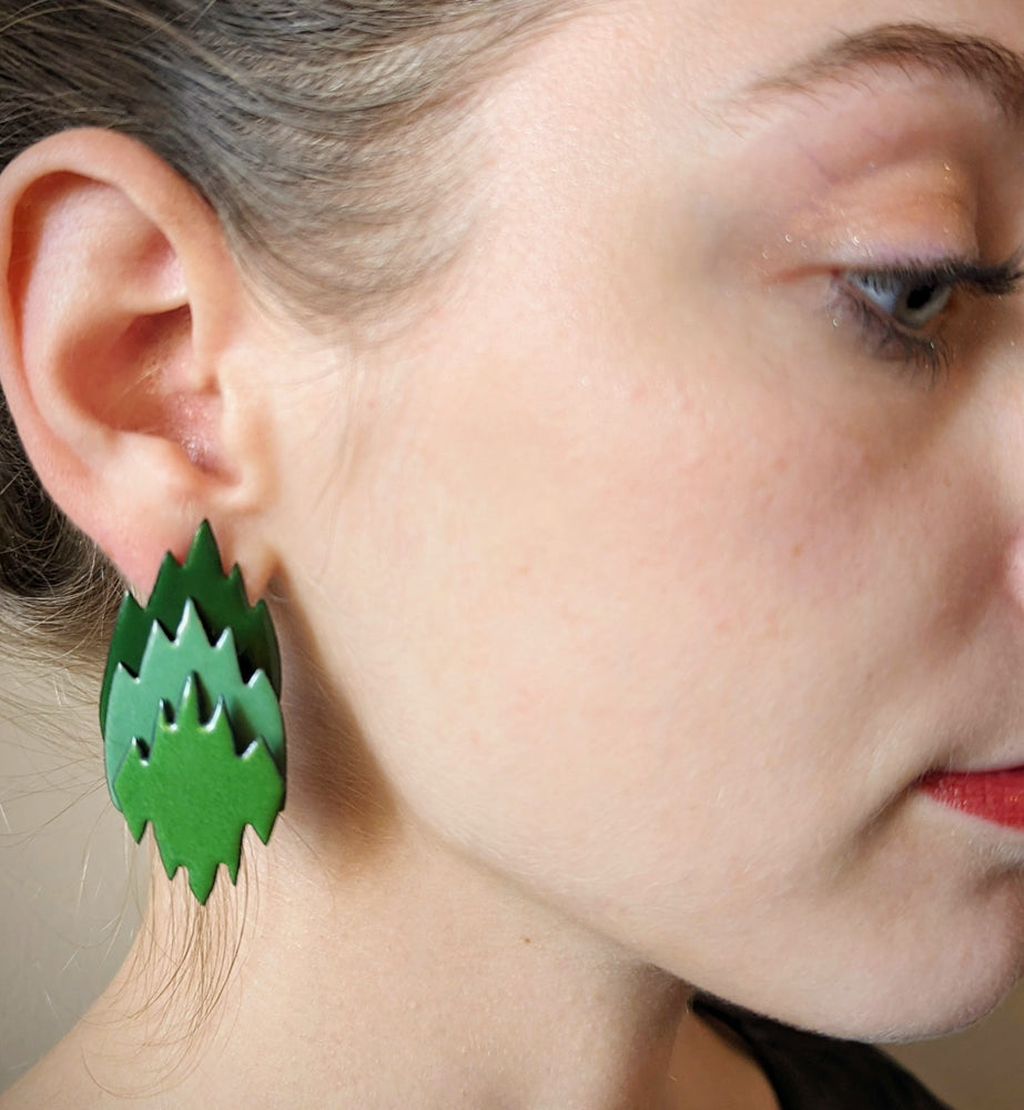 
                
                    Load image into Gallery viewer, Green Art Deco Earrings
                
            