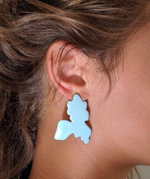 
                
                    Load image into Gallery viewer, Large Glow Blob earrings
                
            