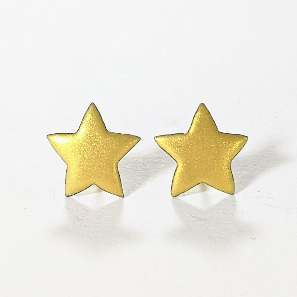 
                
                    Load image into Gallery viewer, Gold super star studs
                
            