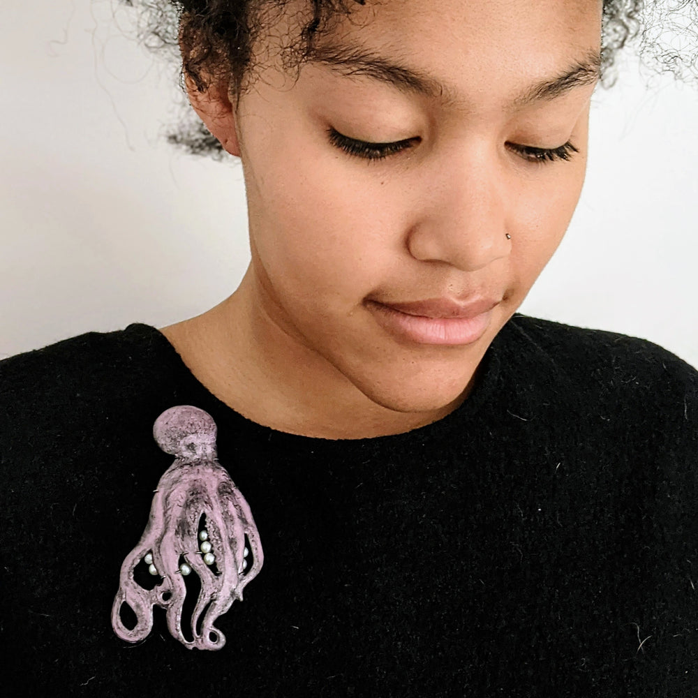 
                
                    Load image into Gallery viewer, Viola the Violet Octopus Pin
                
            